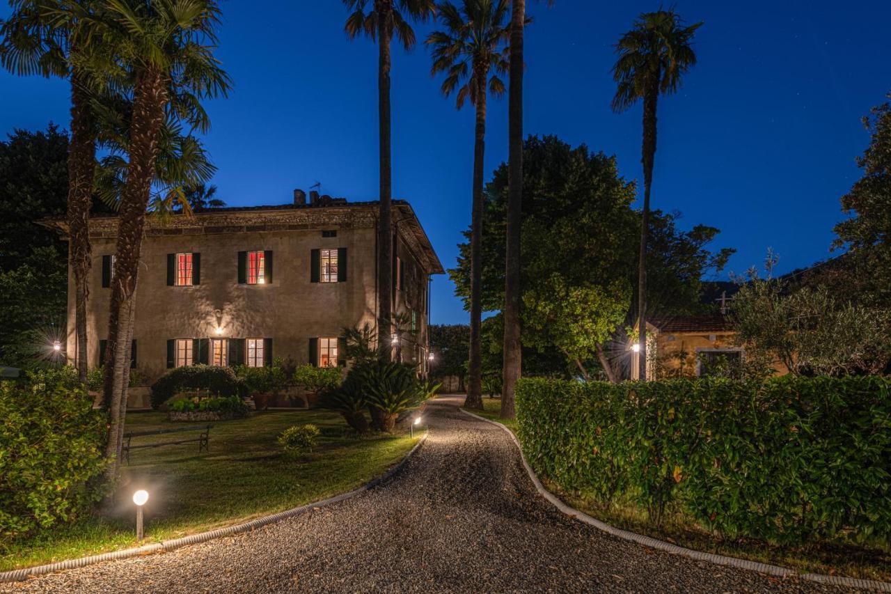 Borgo Studiati Residenza D'Epoca Bed and Breakfast Pugnano Εξωτερικό φωτογραφία